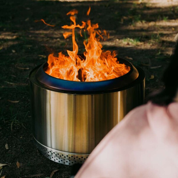 Apollo Smokeless Fire Pit (Includes FREE carry bag) Apollo Smokeless Fire Pit (Includes FREE carry bag)